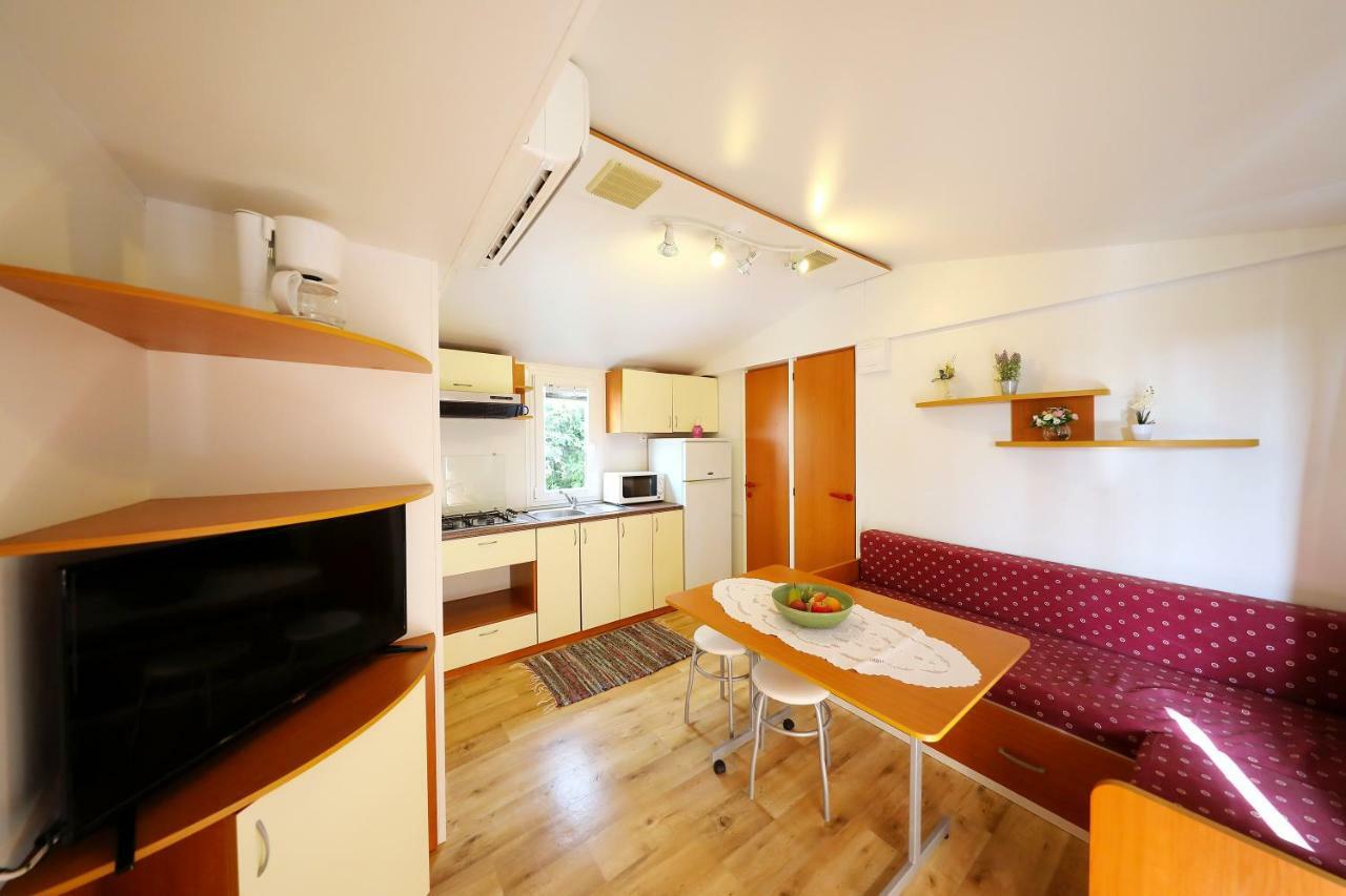 Mobile Home Grbe Nin Exterior foto