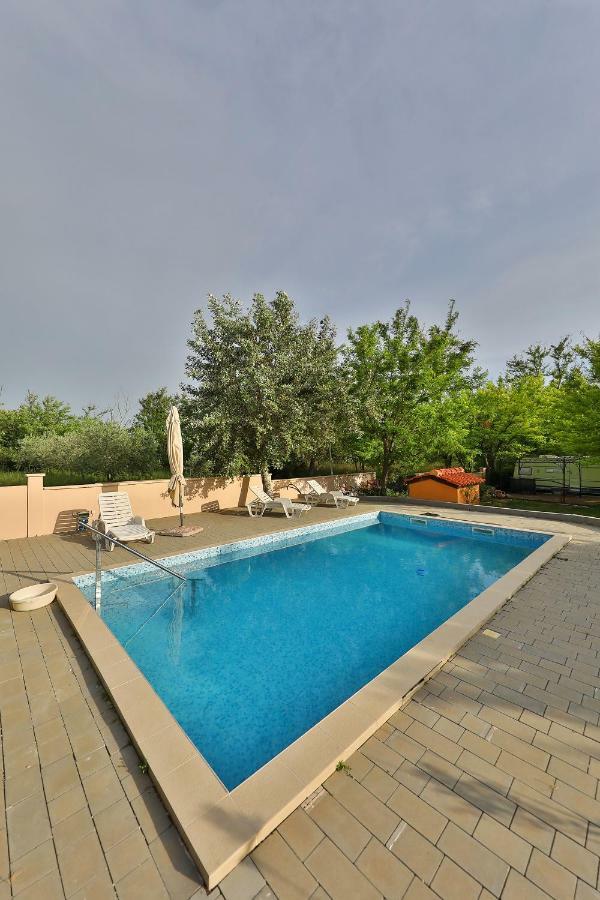 Mobile Home Grbe Nin Exterior foto